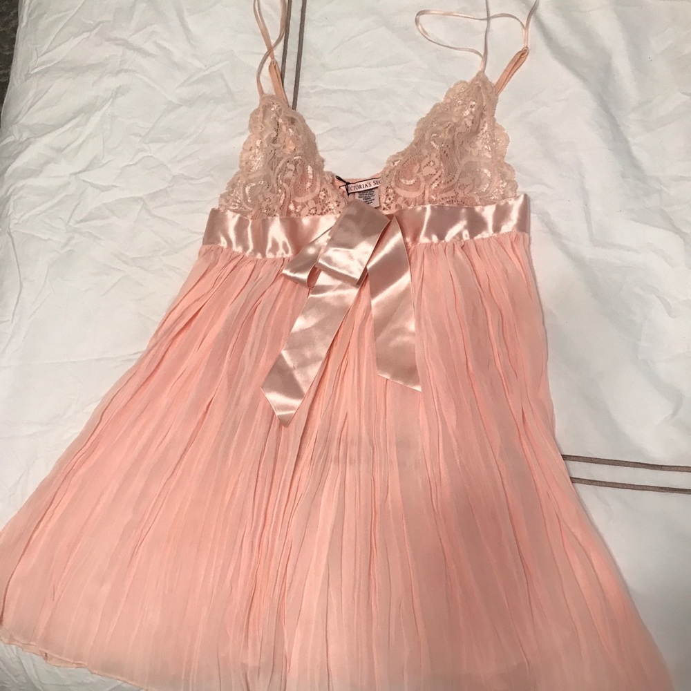 Victoria’s Secret Very Sexy Pleated Babydoll XS